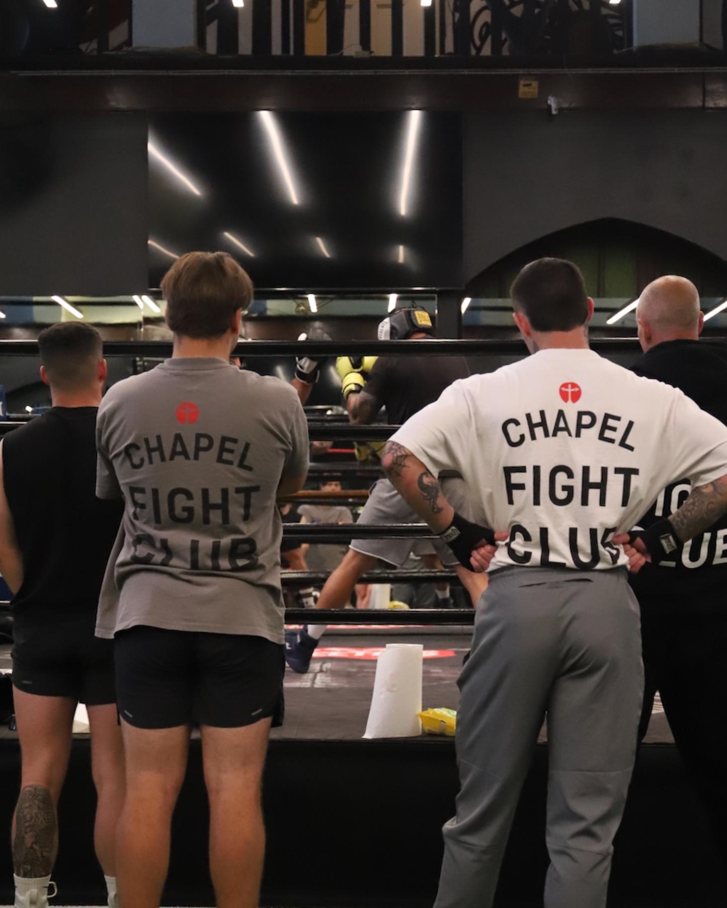 WHITE TEE FIGHT CLUB